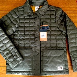 Women’s THE NORTH FACE jacket!